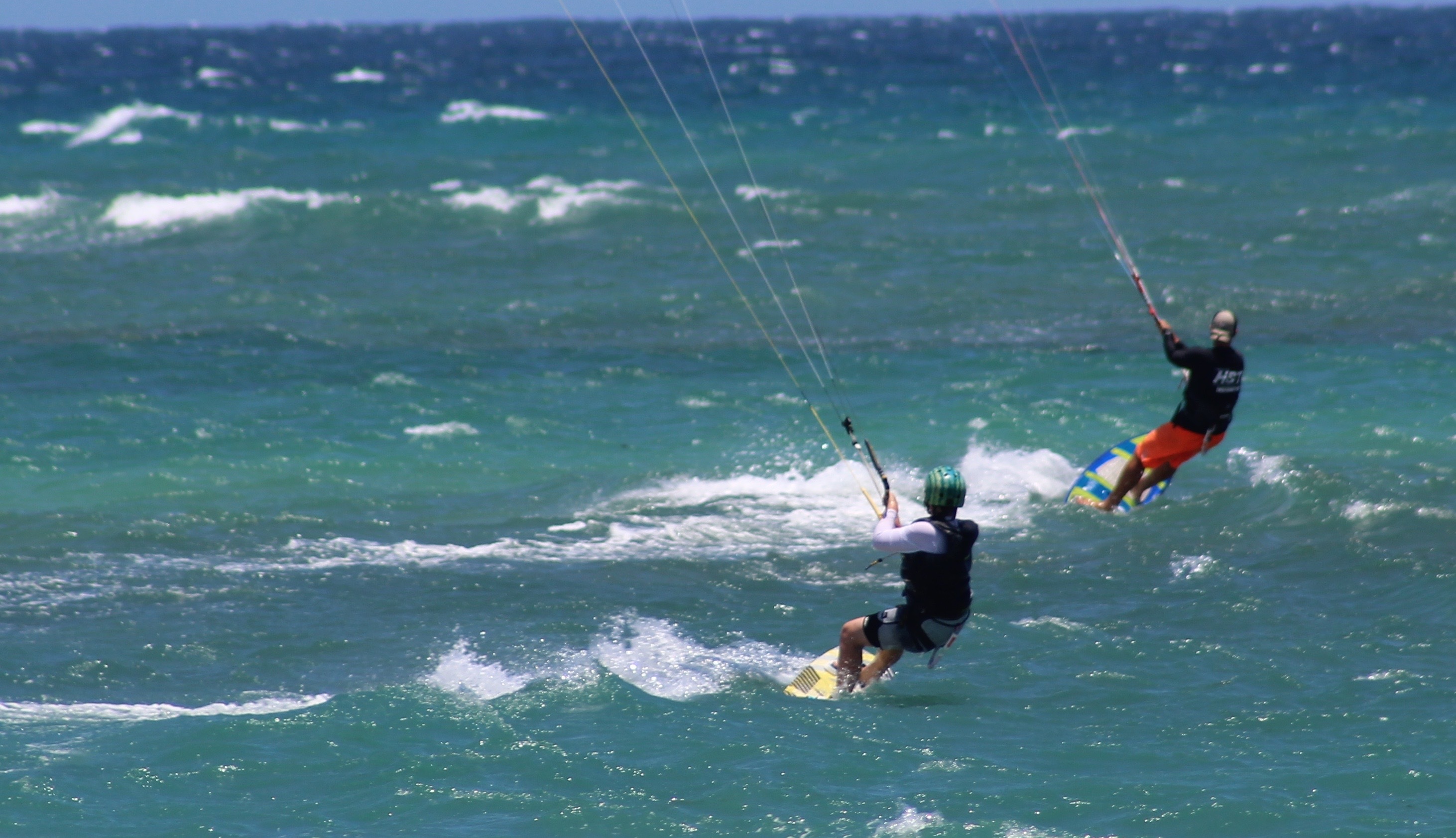 HST Windsurf, Kitesurf & WingFoil School - 3 Day Learn-to-Rip photo 1