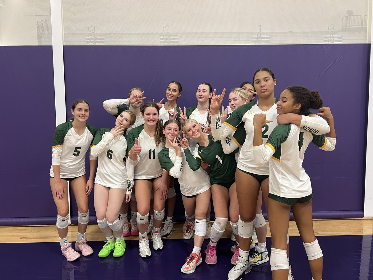 Husky Volleyball Camp photo 1