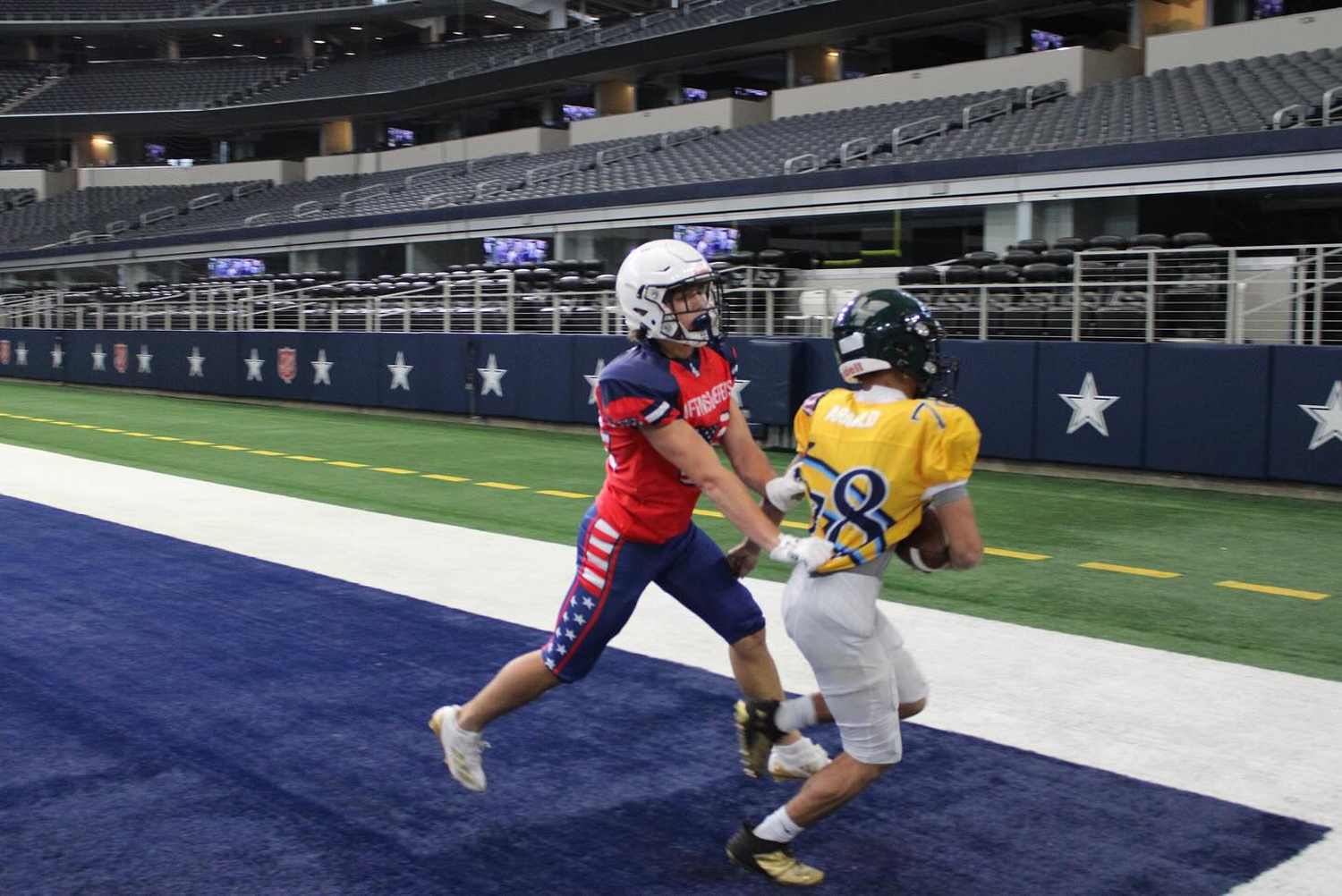 Offense - Defense Tampa Football Camp