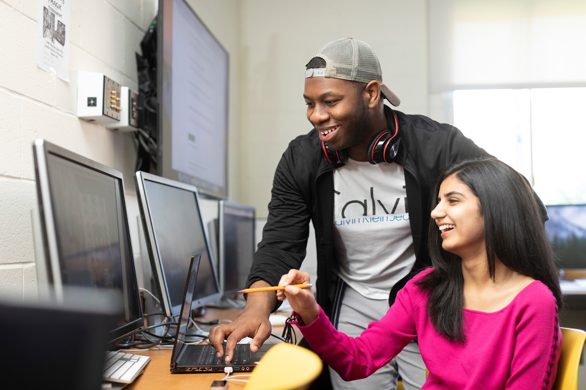 Quinnipiac University Summer Pre-CollegeGame Design & ESports Lab