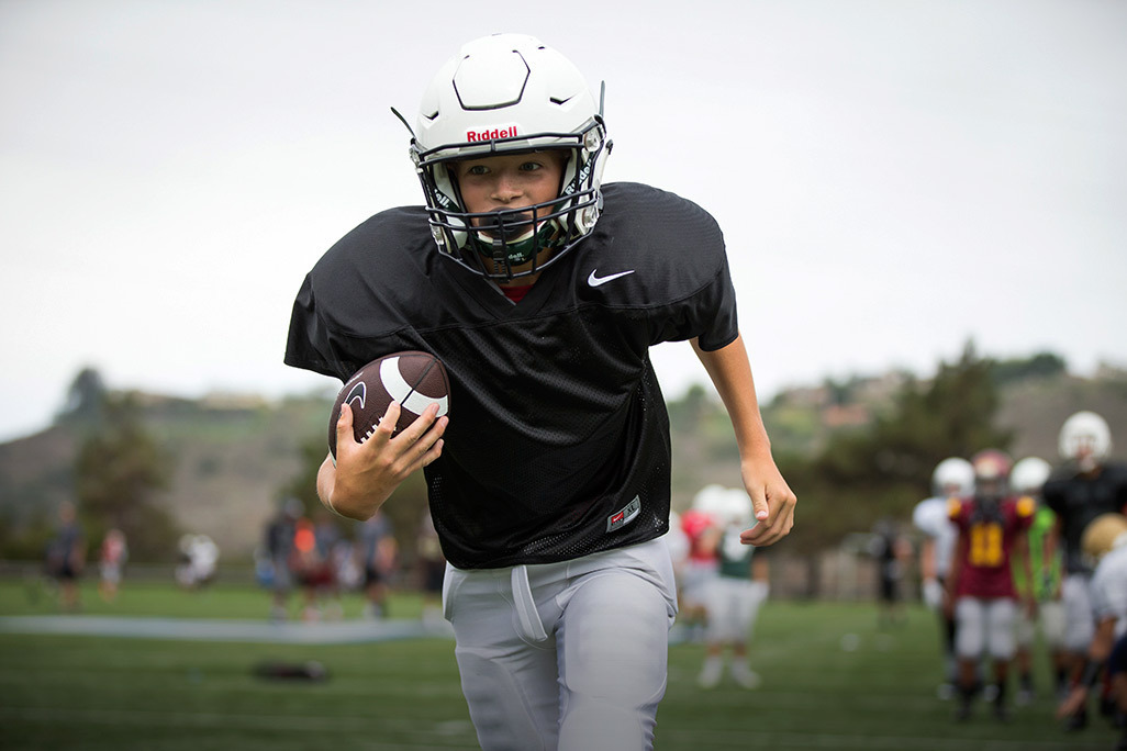 US Sports Camps: Football Clinics