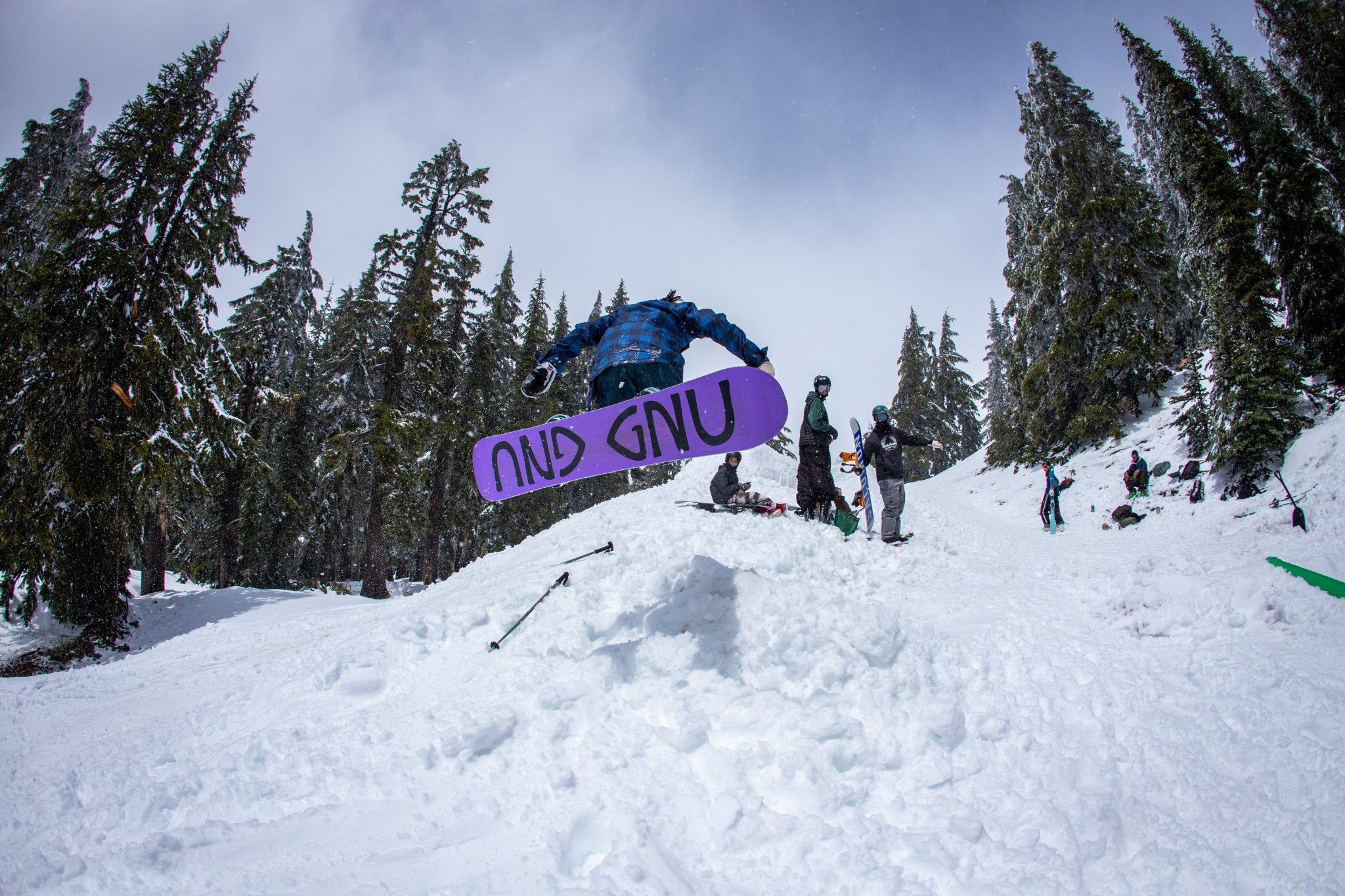 WyEast Mountain Academy Mammoth Experience Snowboard photo 1