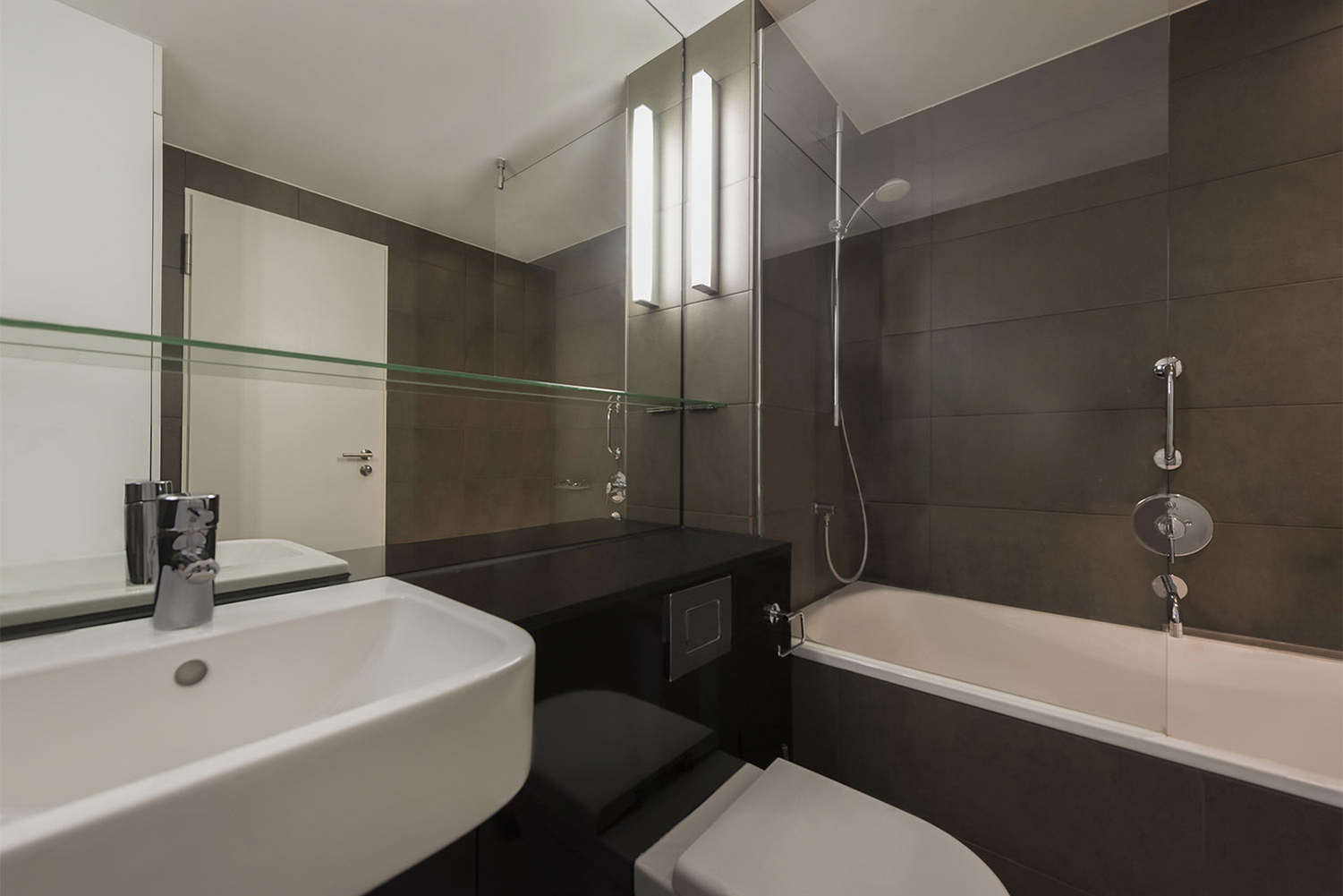 Adina Apartment Hotel Hamburg Michel photo 1