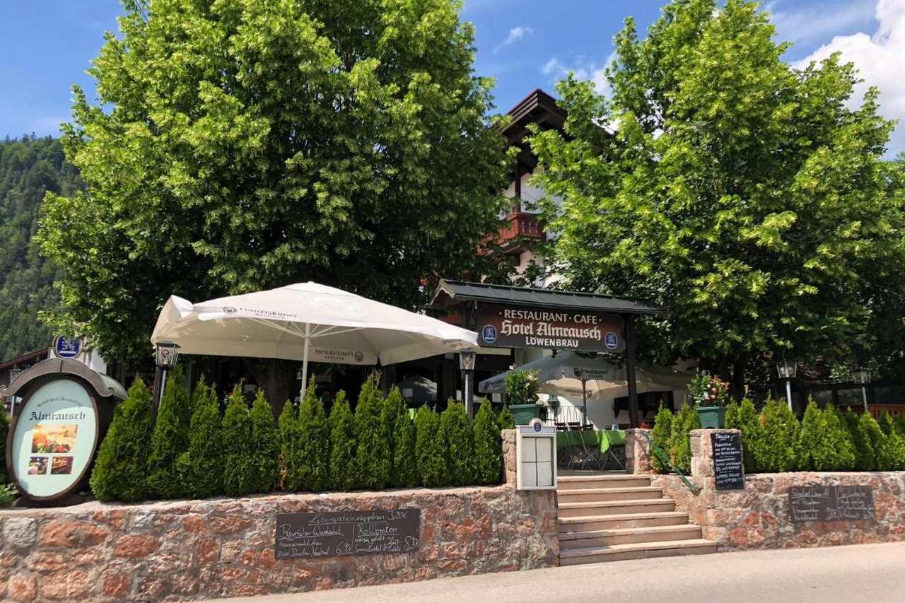 Hotel Almrausch Reit-im-Winkl photo 1