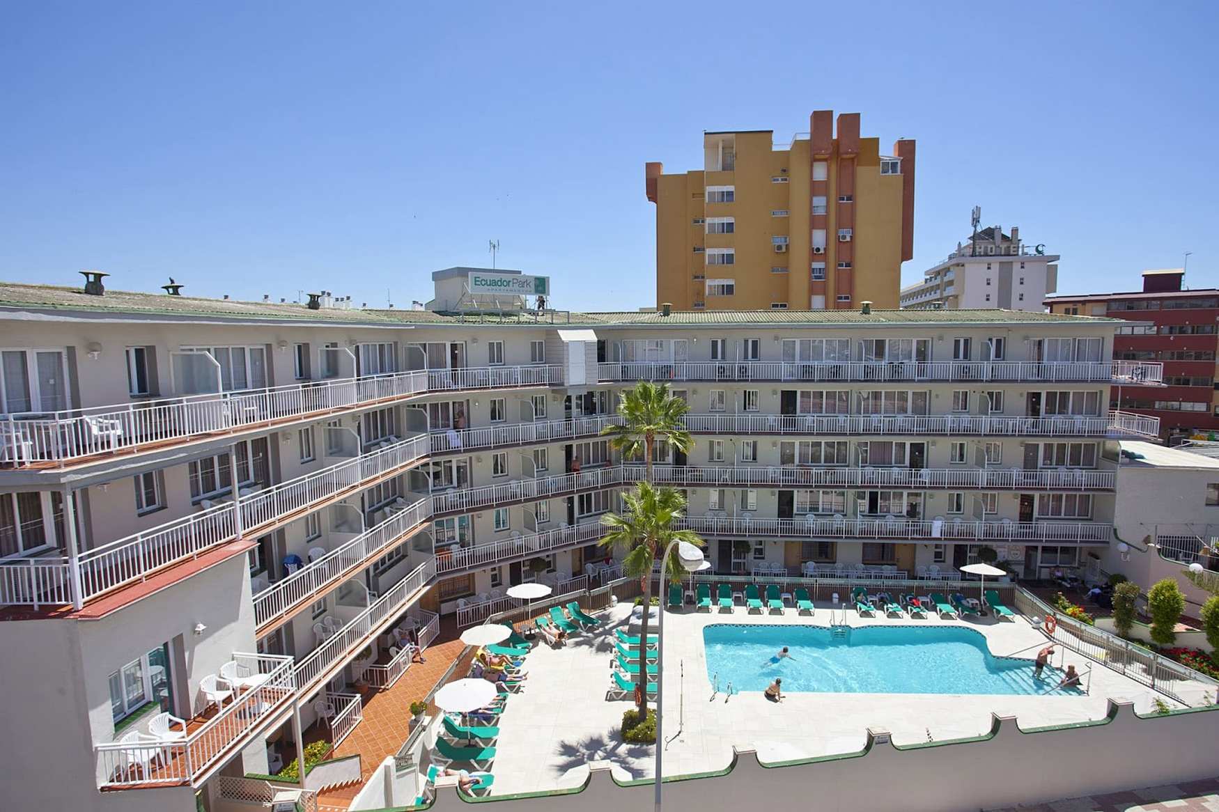 Apartamentos Ecuador Park