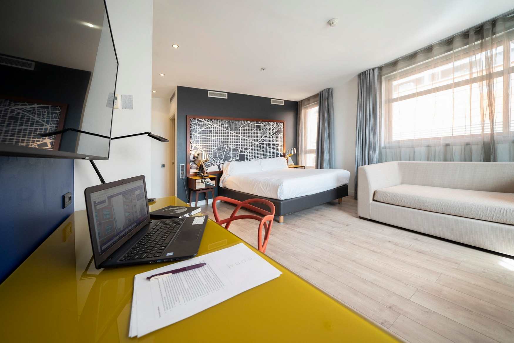 Capri by Fraser Barcelona