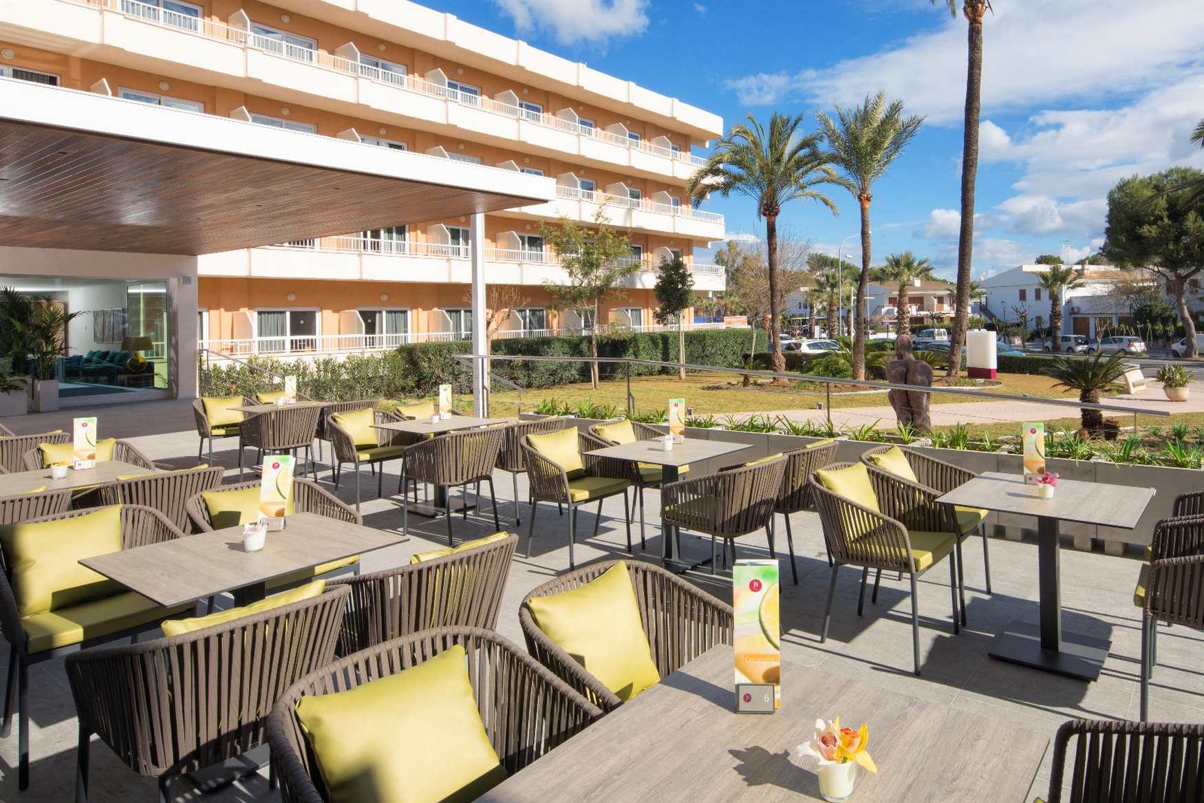 Js Alcudi-Mar photo 1