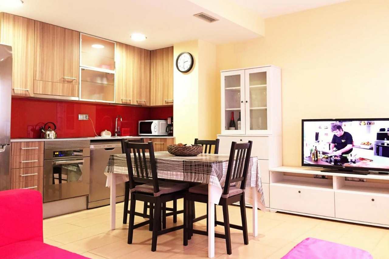 Lloret Beach Apartments photo 1