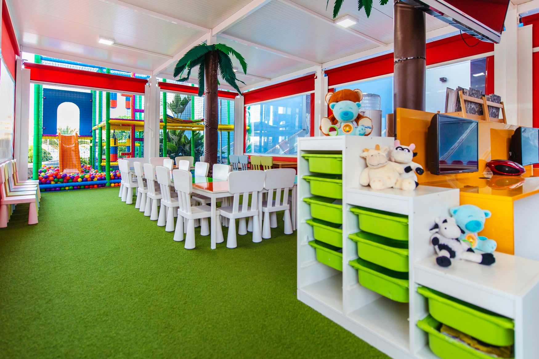 Paradise Park Fun Lifestyle Hotel photo 1