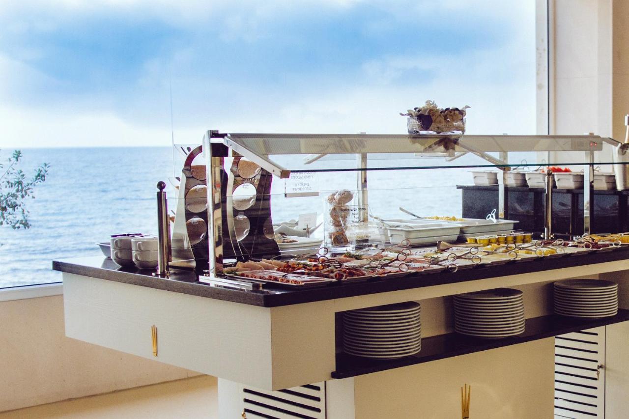 Hotel Spa Porta Maris by Melia photo 1