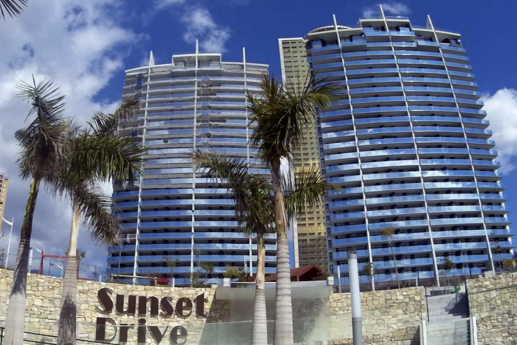 SUNSET DRIVE by Sunset Holidays Benidorm