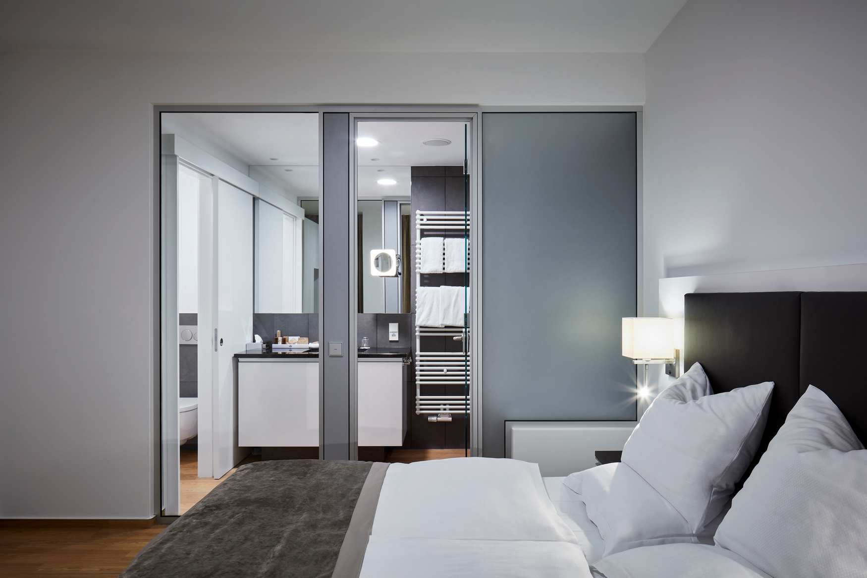 The Doorman Die Welle Frankfurt photo 1