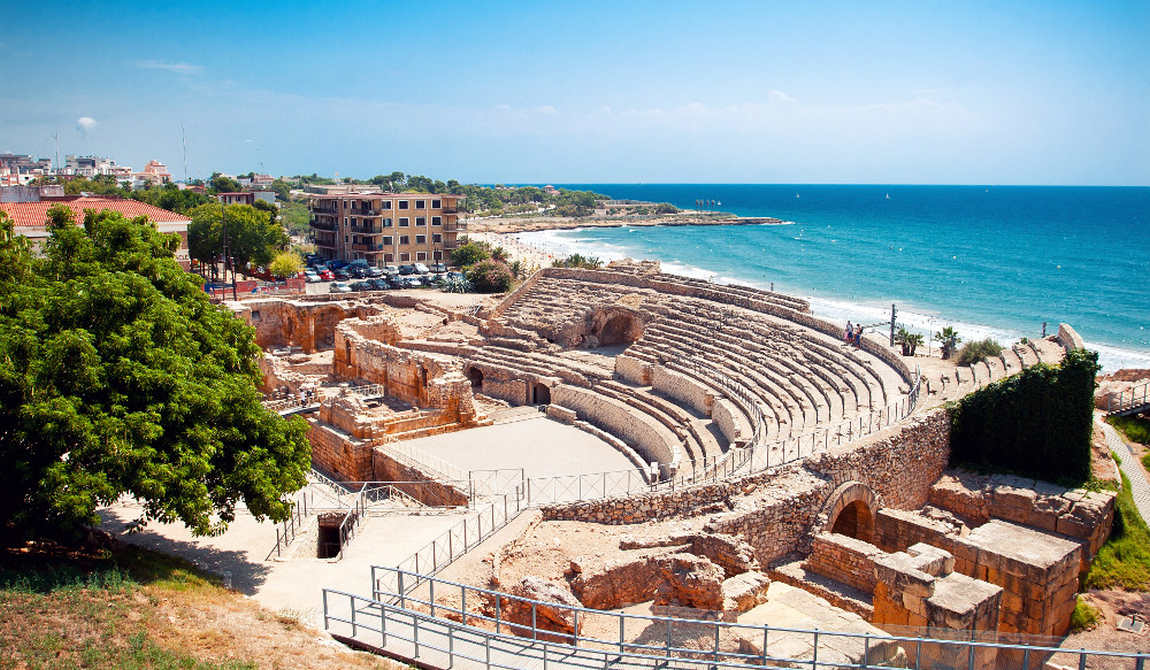 испания в мае: море как бонус photo 6