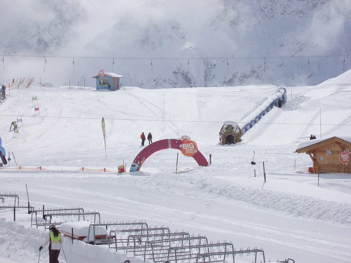 is stubaital worth visiting? unveiling austria's alpine paradise photo 4