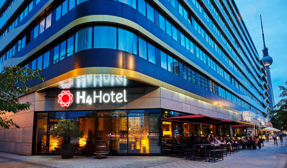 berlin in october: the splendour of an autumnal city photo 5