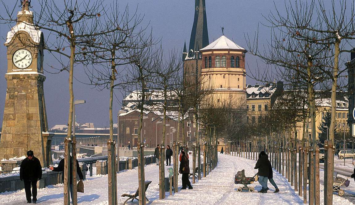 düsseldorf in january photo 2