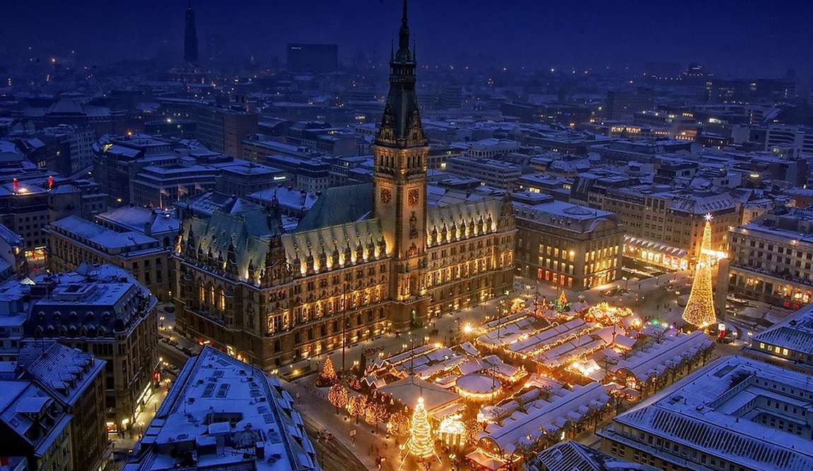hamburg in december photo 1