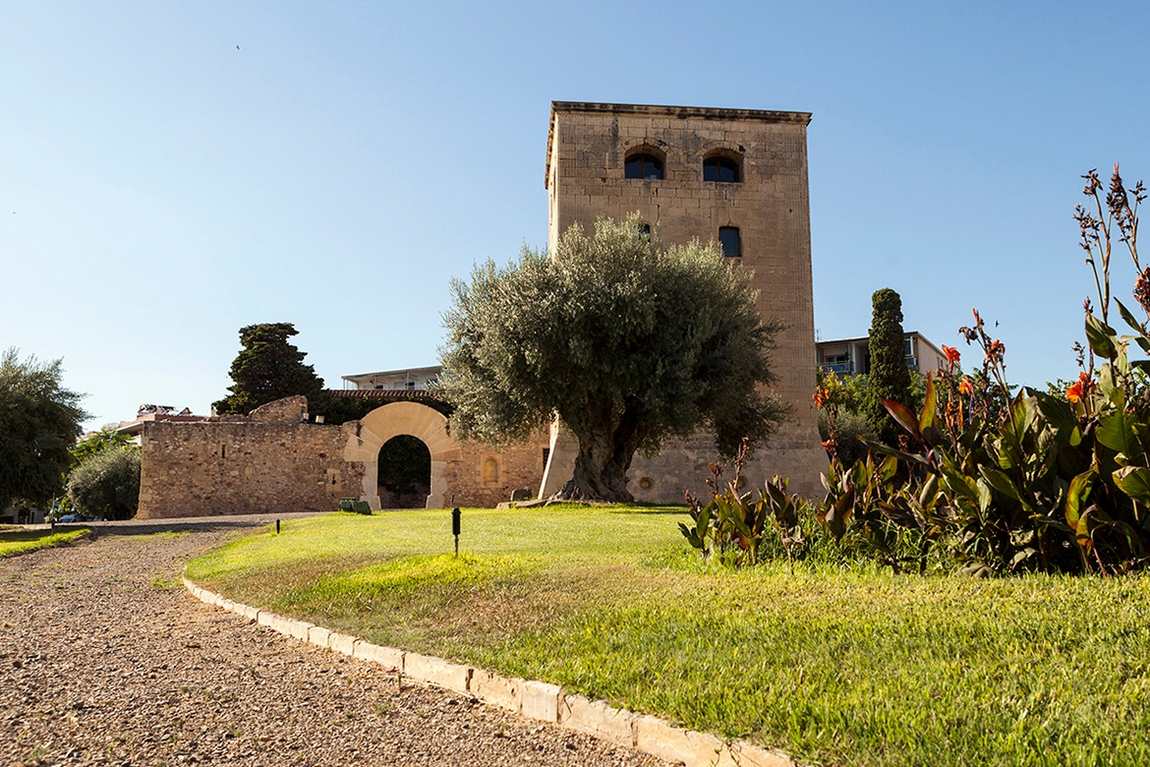 is salou worth visiting? unveiling the charm of spain’s coastal gem photo 6