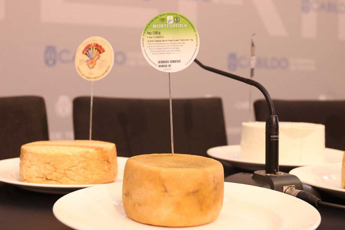 what to buy in tenerife: the best 18 souvenirs for adults and kids photo 7