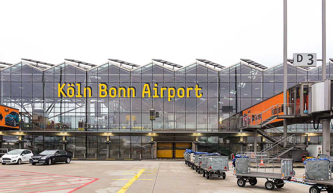 cologne in march photo 3