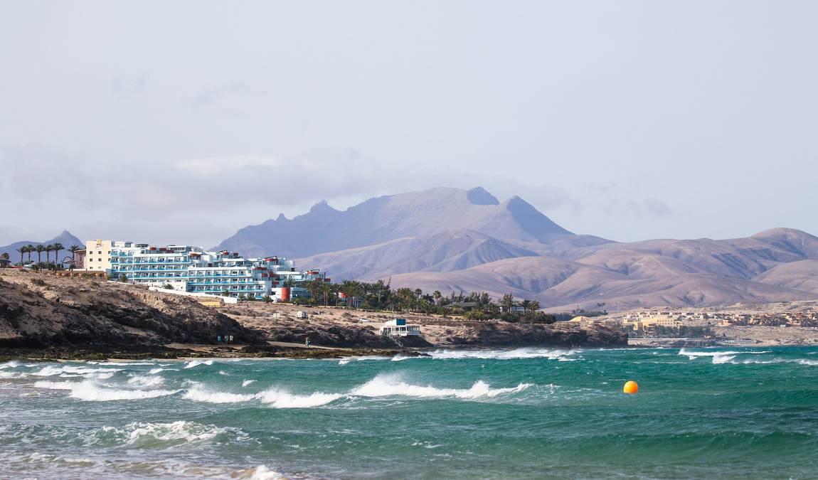 costa dorada in august photo 6