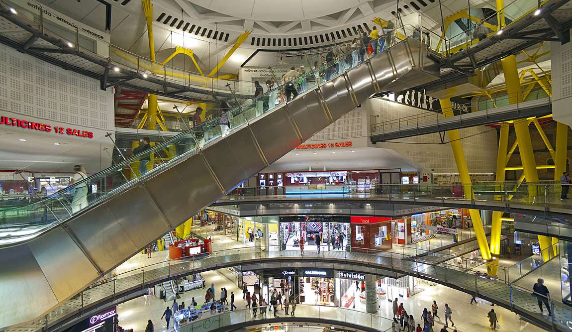 barcelona in april photo 3