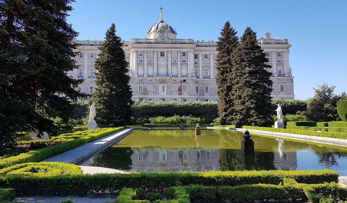 madrid in march photo 3