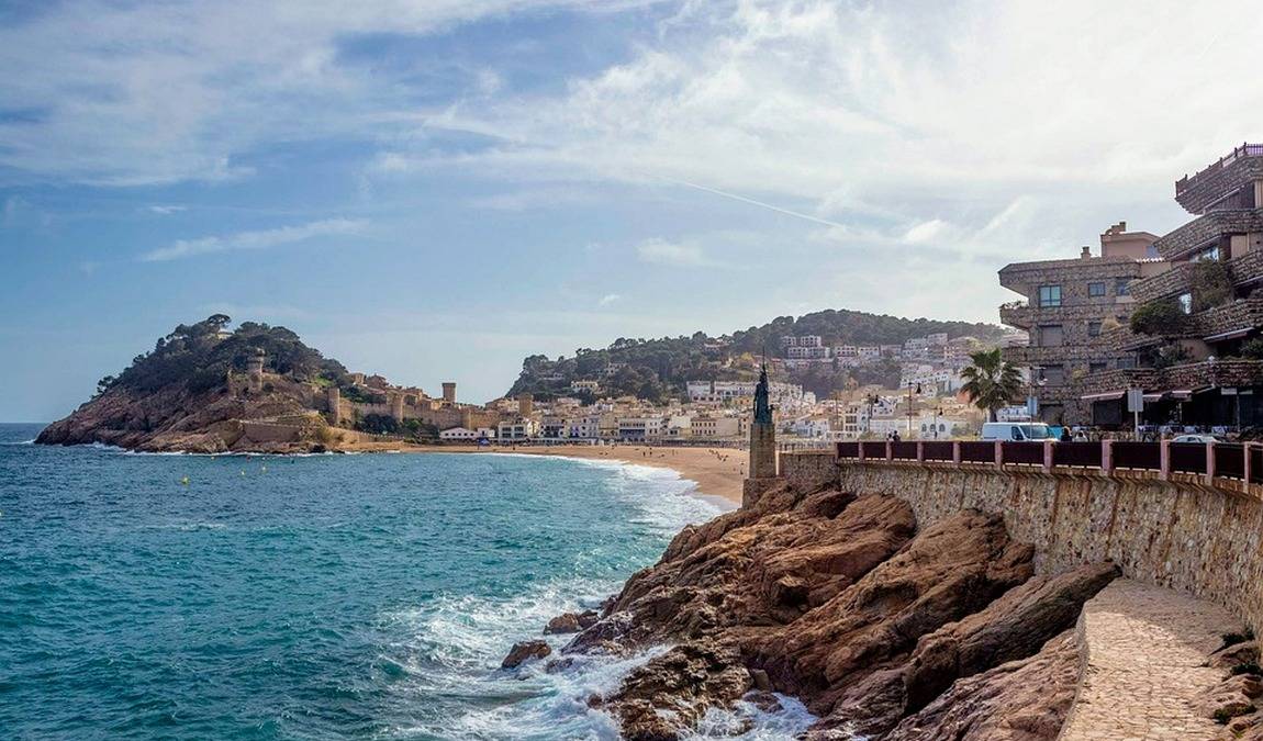 costa brava in october photo 1