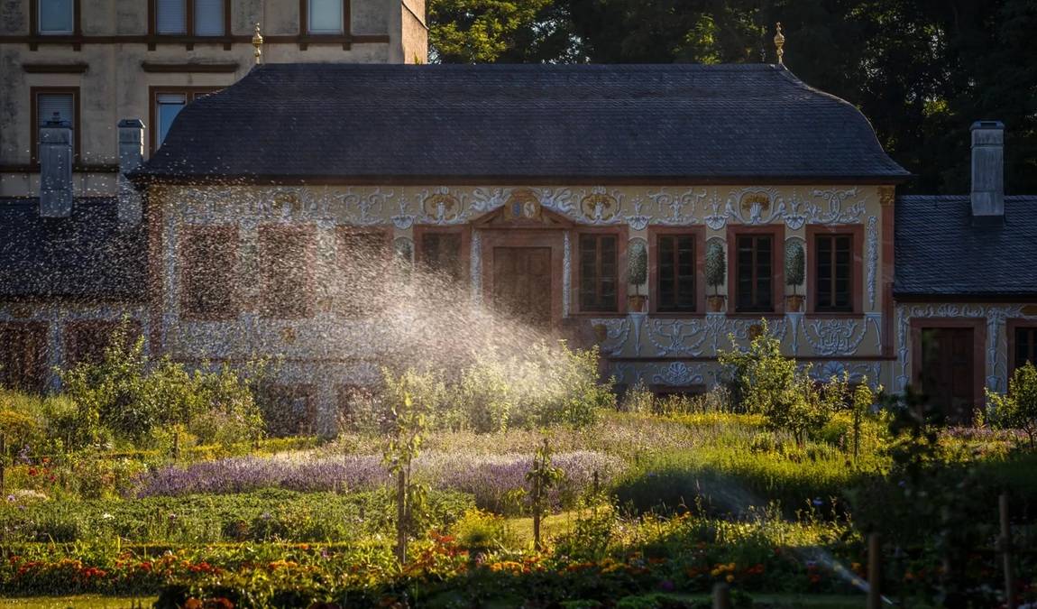 prince george garden photo 4