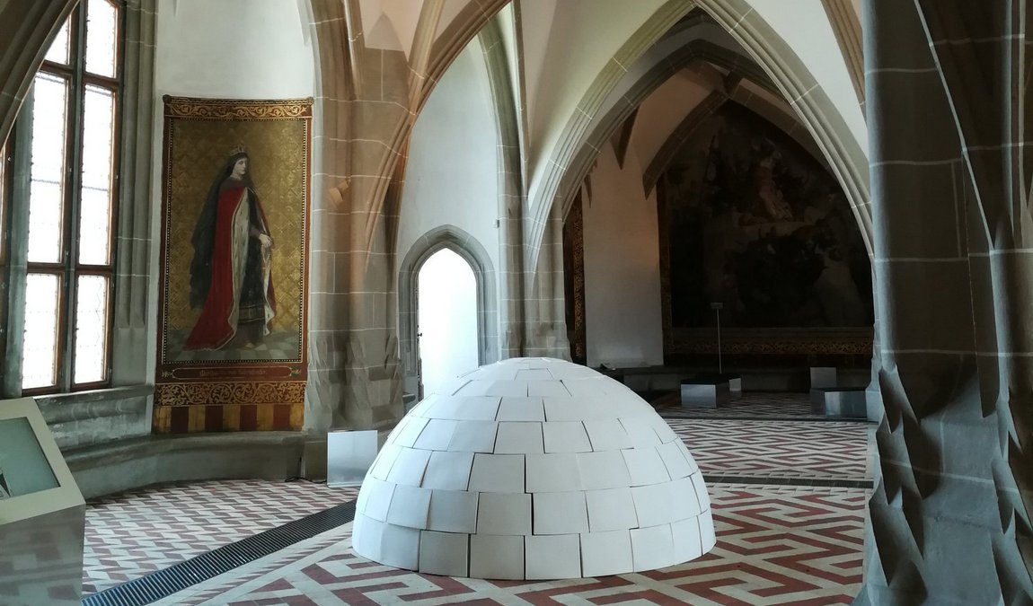 albrechtsburg castle photo 2