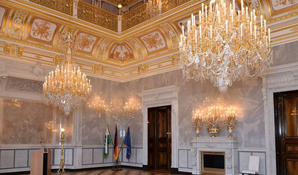 dresden castle photo 3