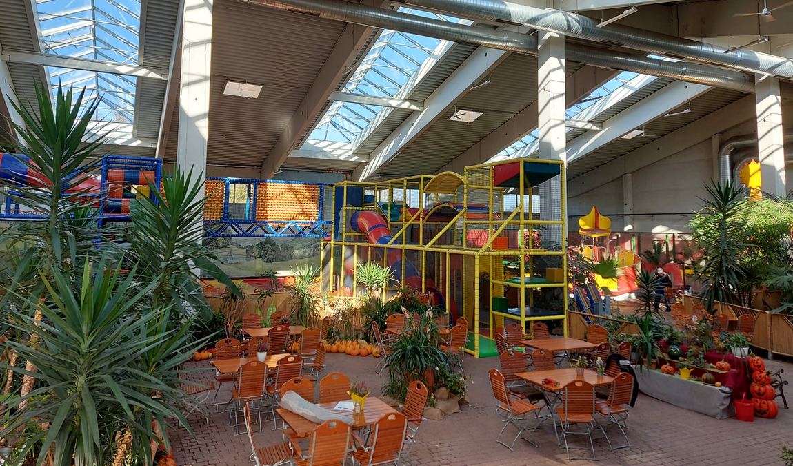 park of birds and monkeys eckenhagen photo 4