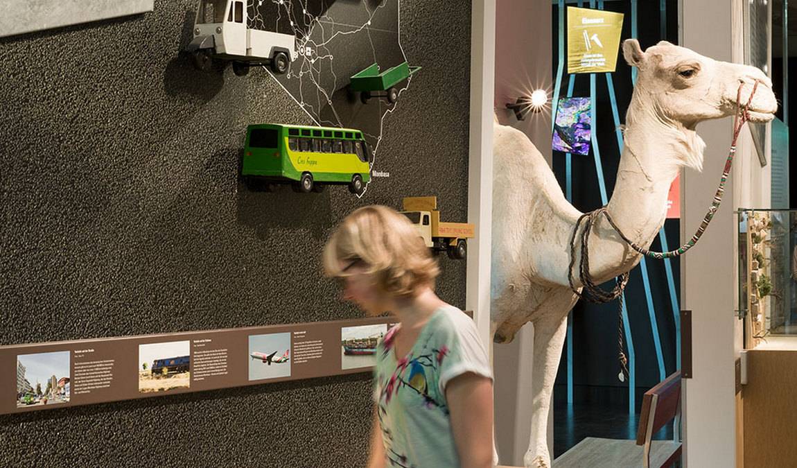 overseas museum photo 6