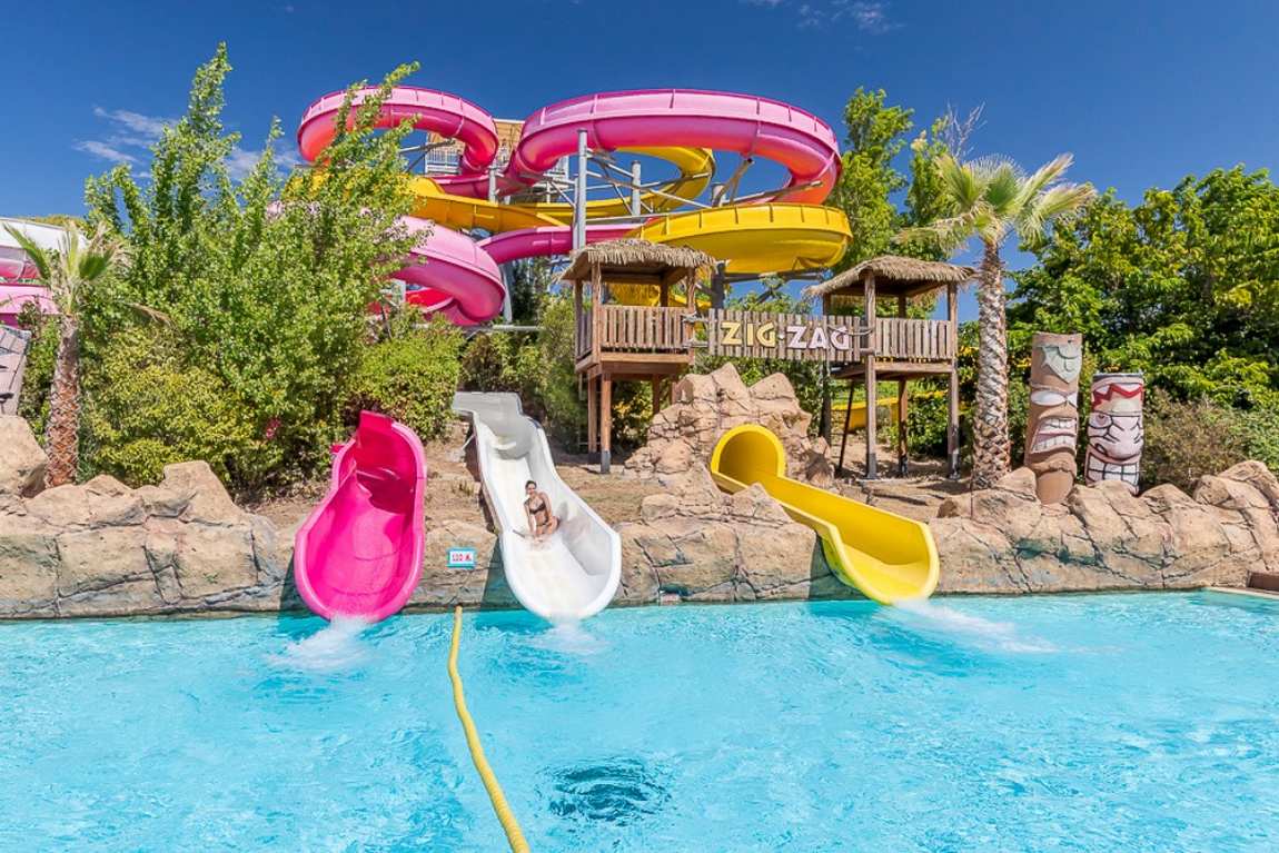 aquopolis-villanueva de la canada photo 3