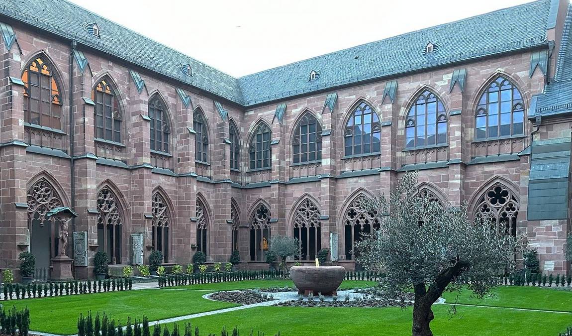 mainz cathedral photo 2