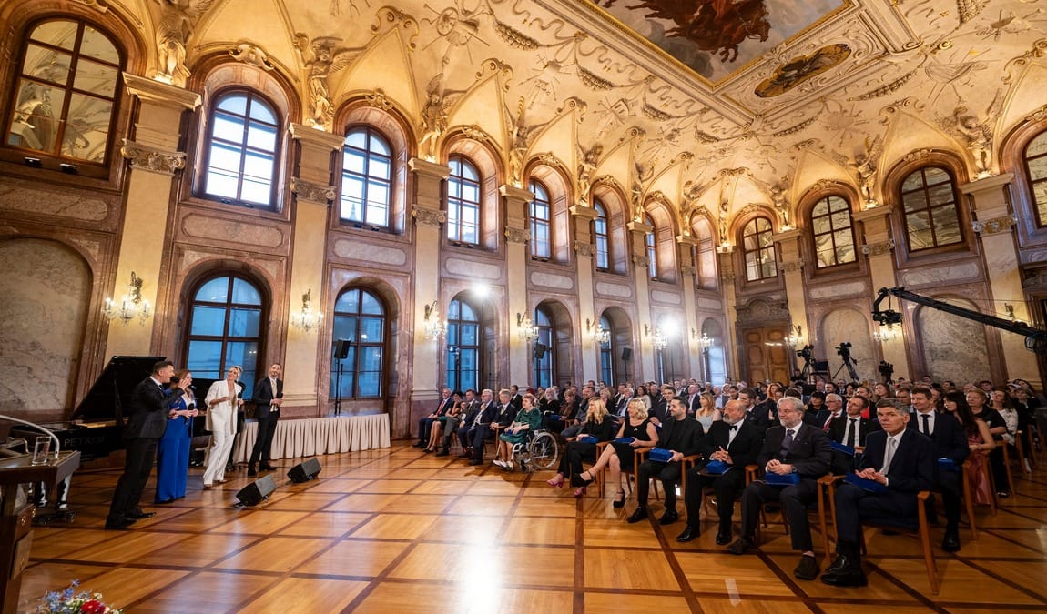 wallenstein palace photo 11