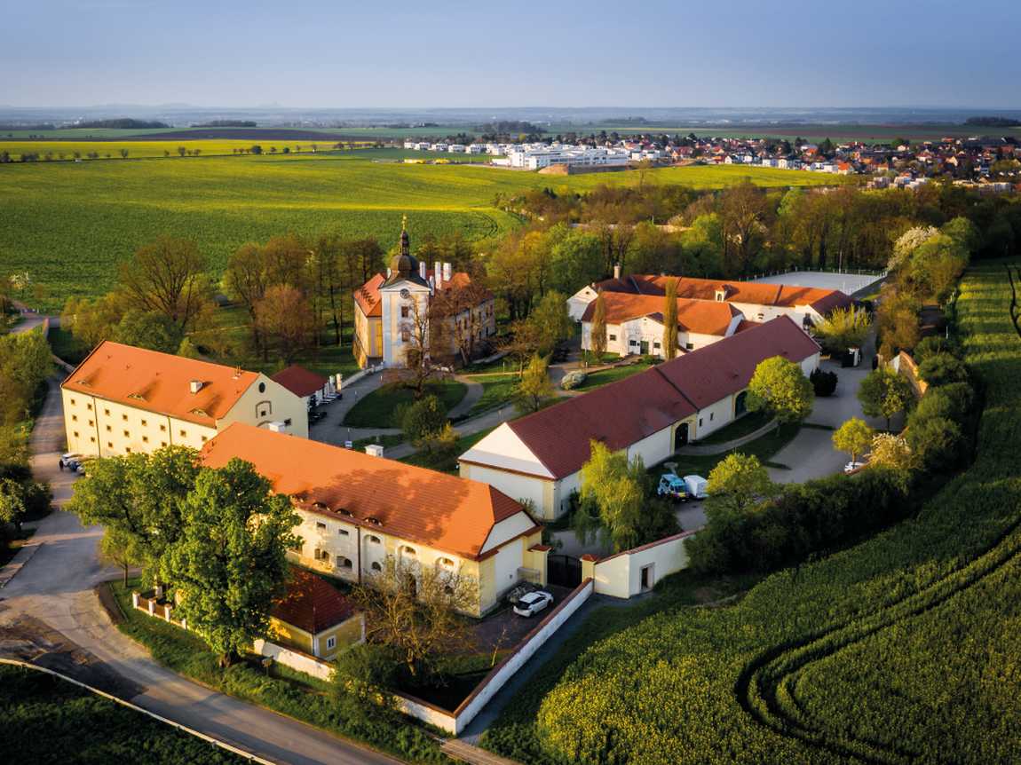 ctěnice castle photo 4