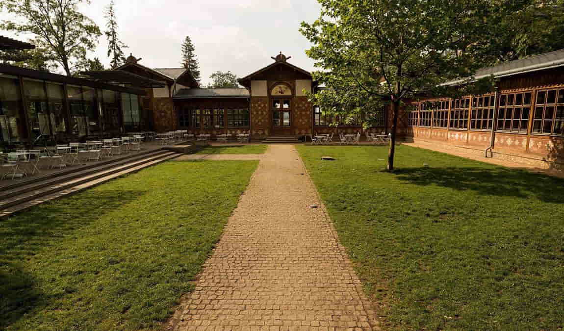 havlicek gardens  photo 5