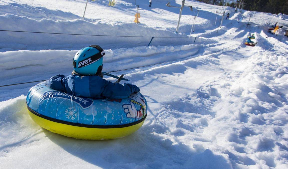 snowtubing photo 7