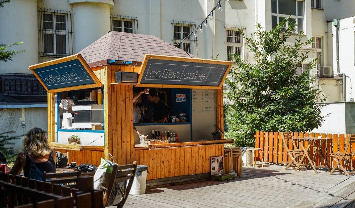 republic square photo 7