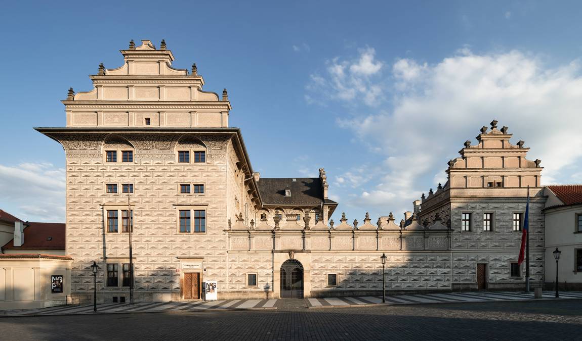 schwarzenberg palace photo 2