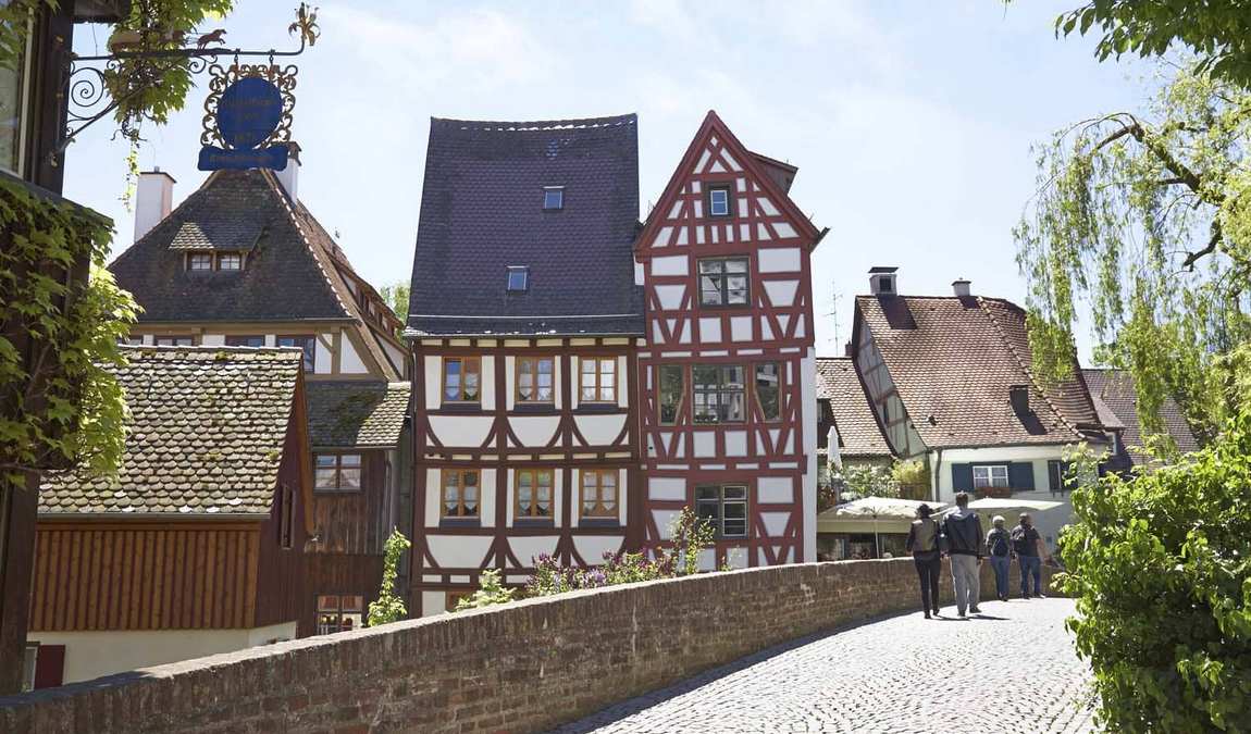 fishermen’s quarter photo 1