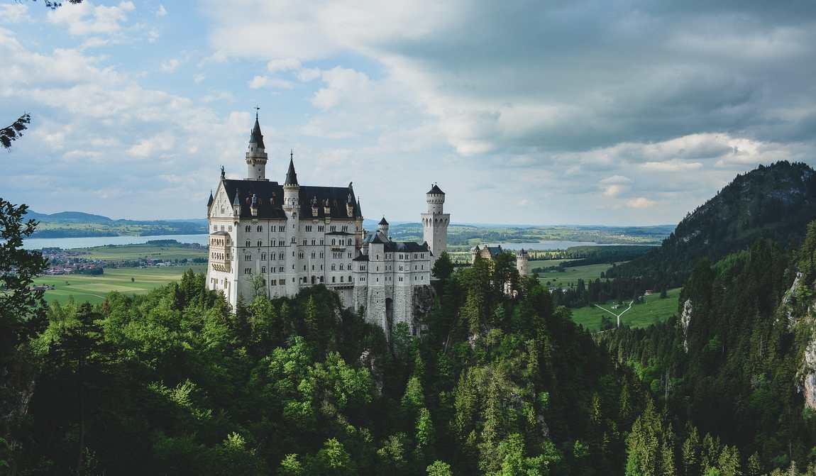 neuschwanstein castle photo 1