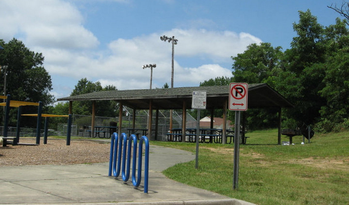 hillside park photo 2