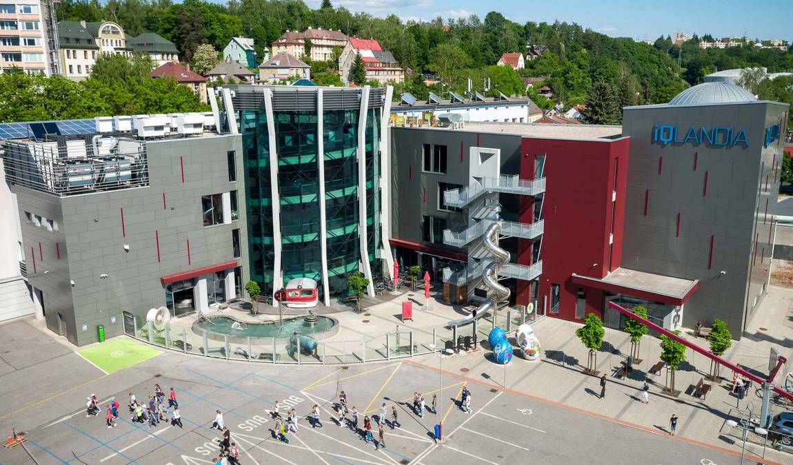 iqlandia photo 1