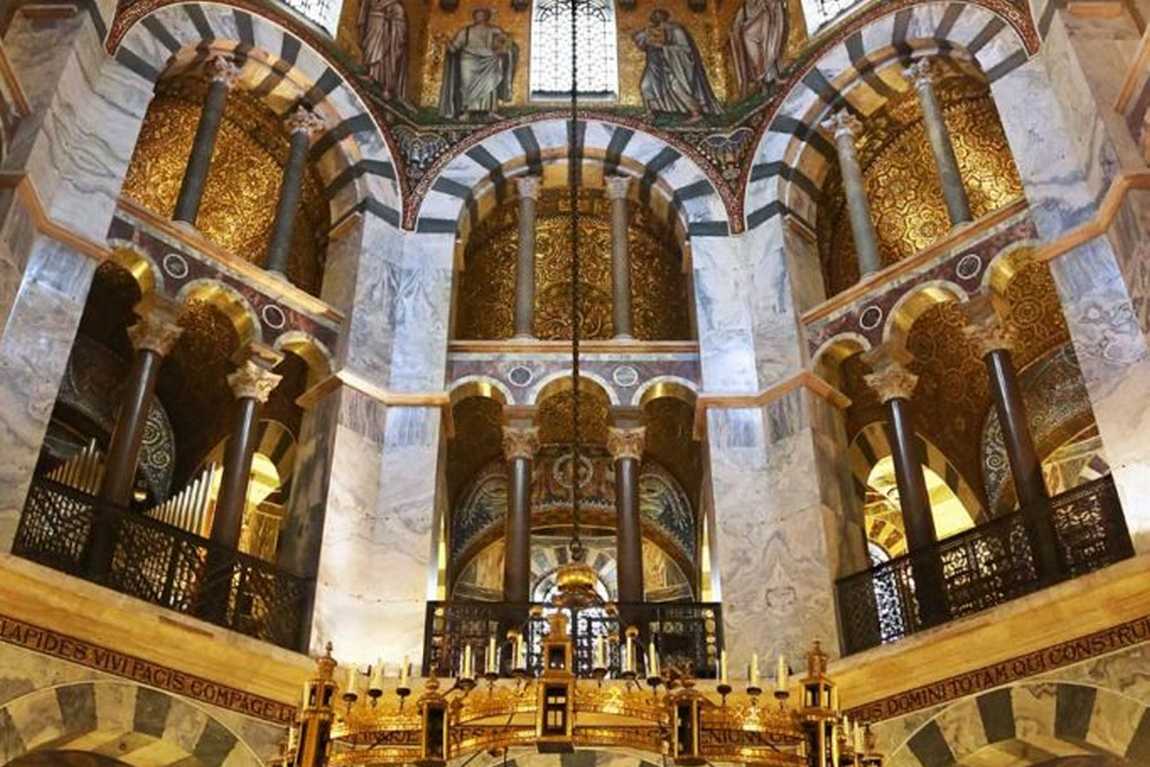 aachen cathedral photo 1