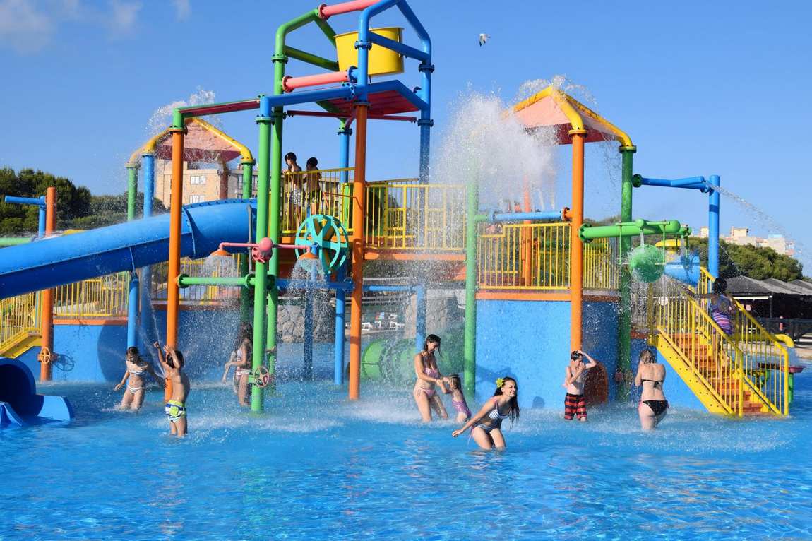 aquopolis costa dorada photo 2