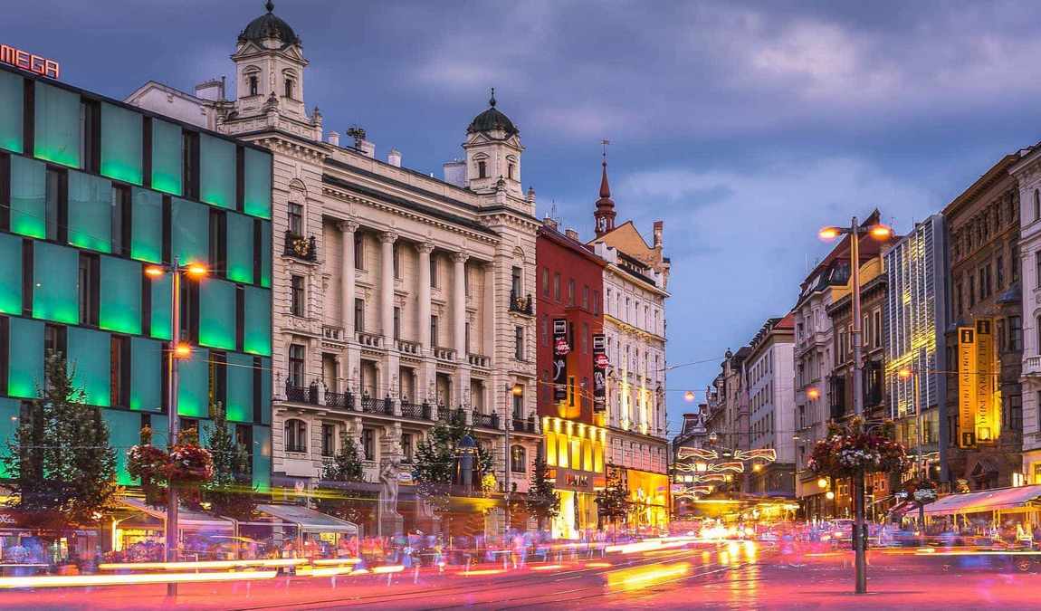 brno astronomical clock photo 4