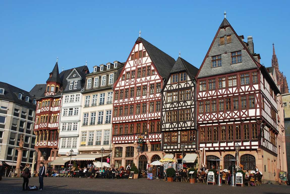 is frankfurt worth a visit? discovering germany's cosmopolitan gem photo 2