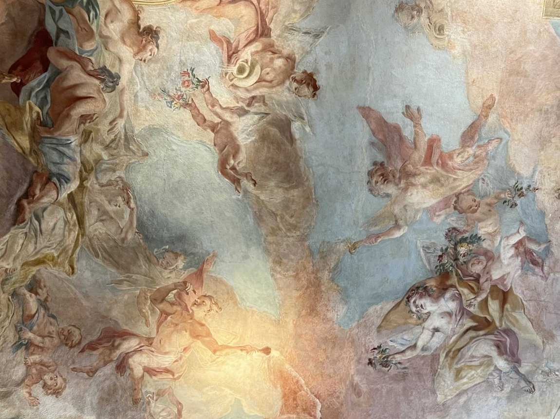 clam-gallas palace photo 2